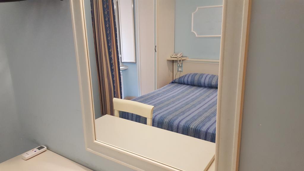 Tiffany Roma Suite Bagian luar foto